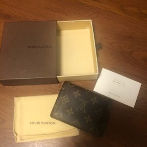 Louis Vuitton Card holder
